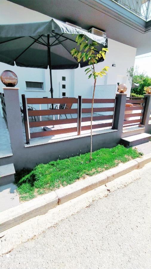 Filippou Luxury Apartments Flogita Exterior foto